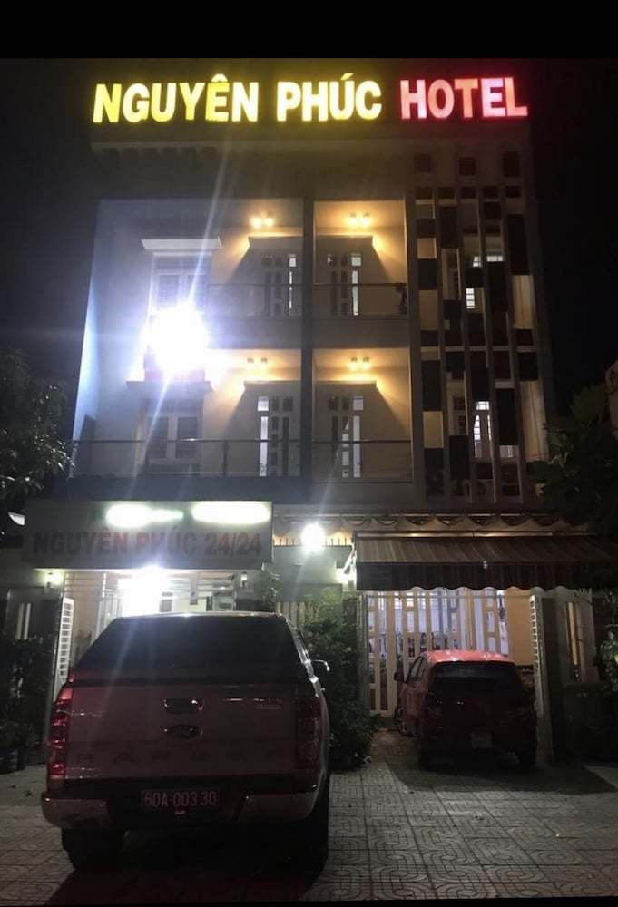 Nguyen Phuc Hotel