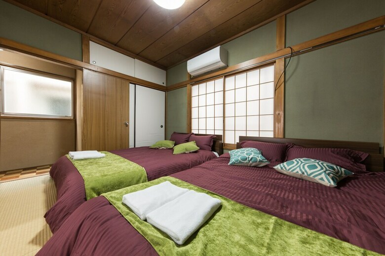 Higashimukoujima A