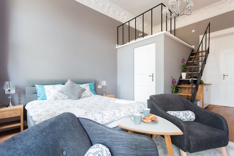 Apartwawel