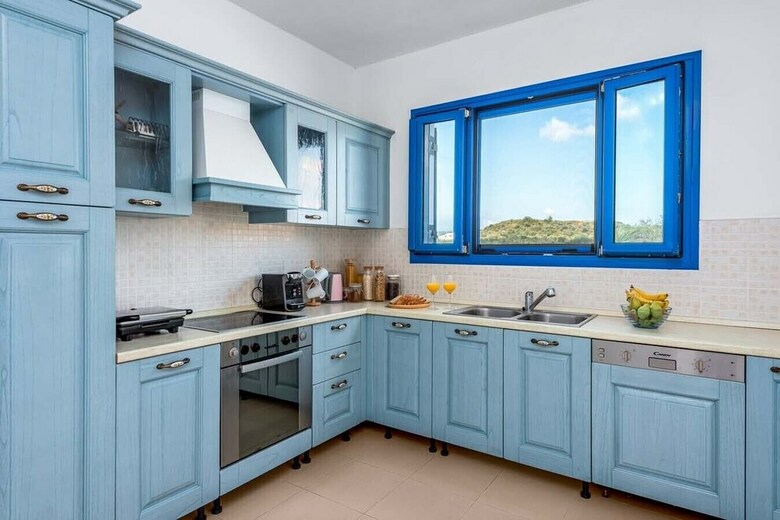 Blue Moon Villa