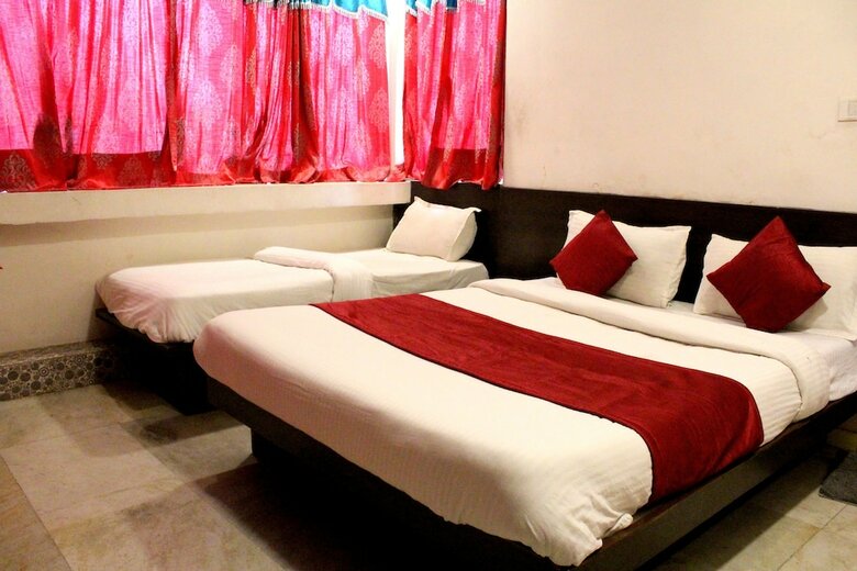 Hotel Rajshree