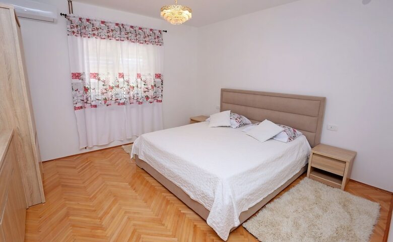 Apartment Ana With Private Pool