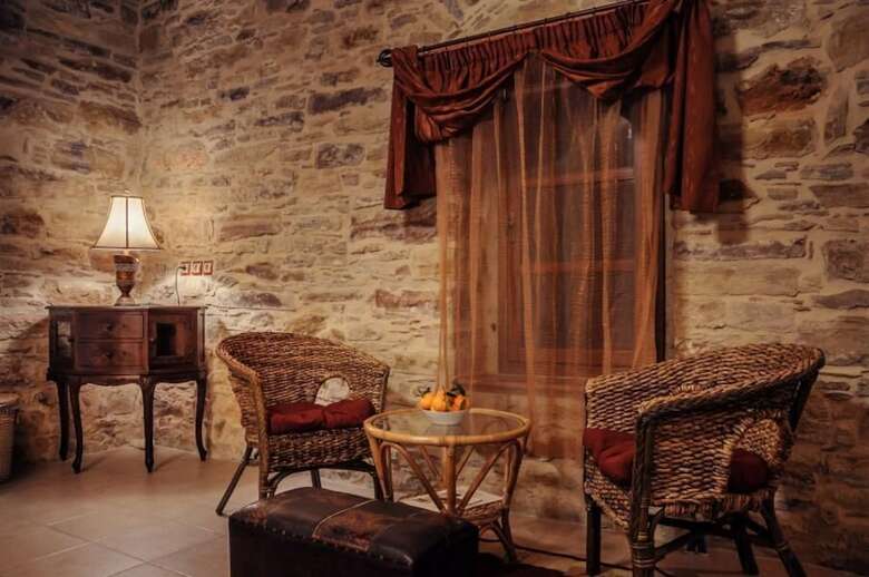 Hotel Mouzaliko Guesthouse Mansion