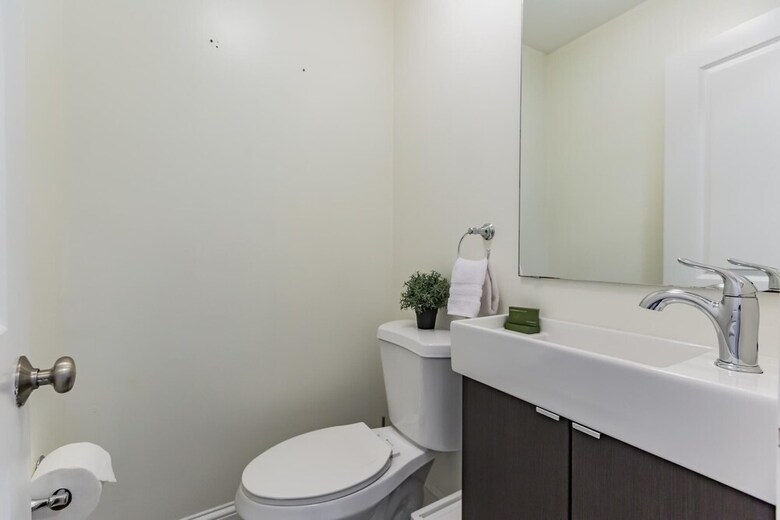 Apartamento 1215 E Columbia