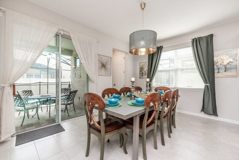 Amazing 6 Bedroom 5 Bathroom Solara Resort Villa