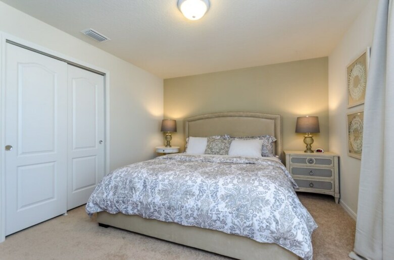 8 Bedroom Villa In Windsor At Westside Resort