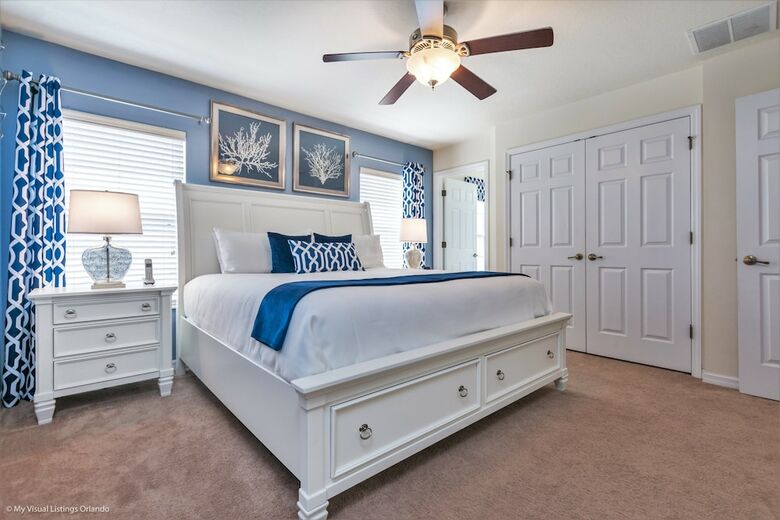 4 Bed Town Home With Full Size Pool Close To Disne