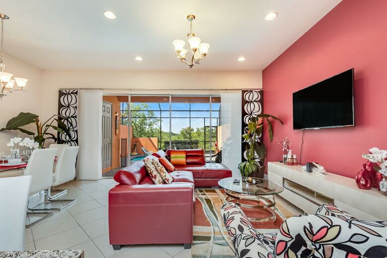 430cd Magical 4 Bedroom 4.5 Bathroom Town Home