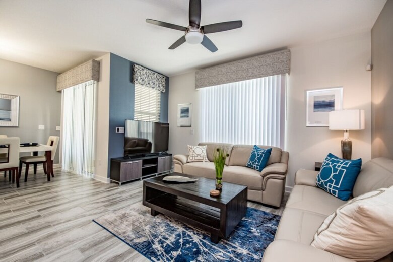 Villa 9043dd00