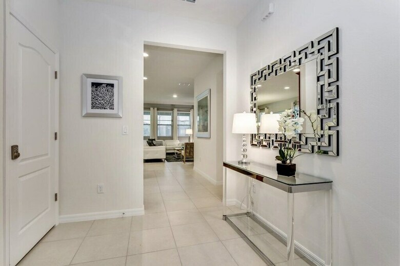 7028oakwood
