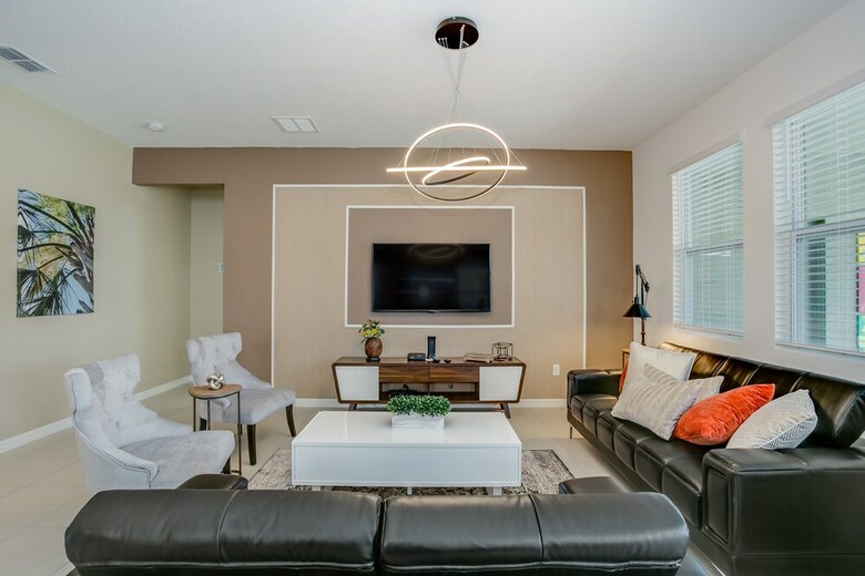 6091broadoak