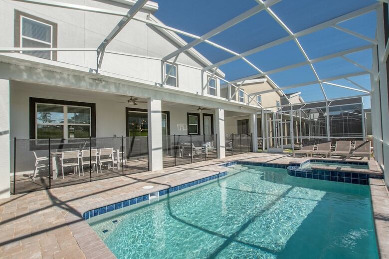 Villa 8828cruden