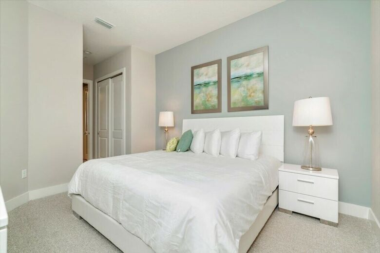Amazing Location Modern Townhome Close To Disney