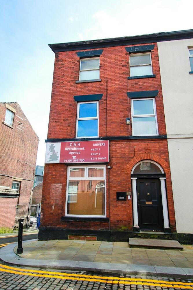 Central Bolton Accommodation