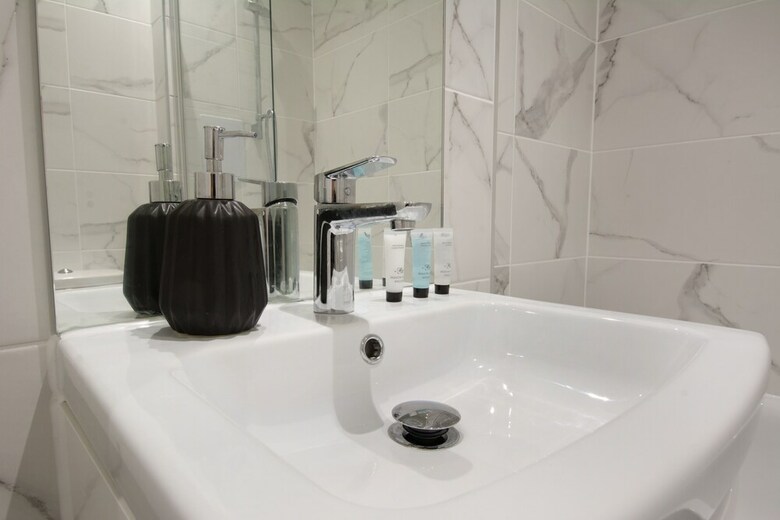 Heathrow Apartments By Manhattan
