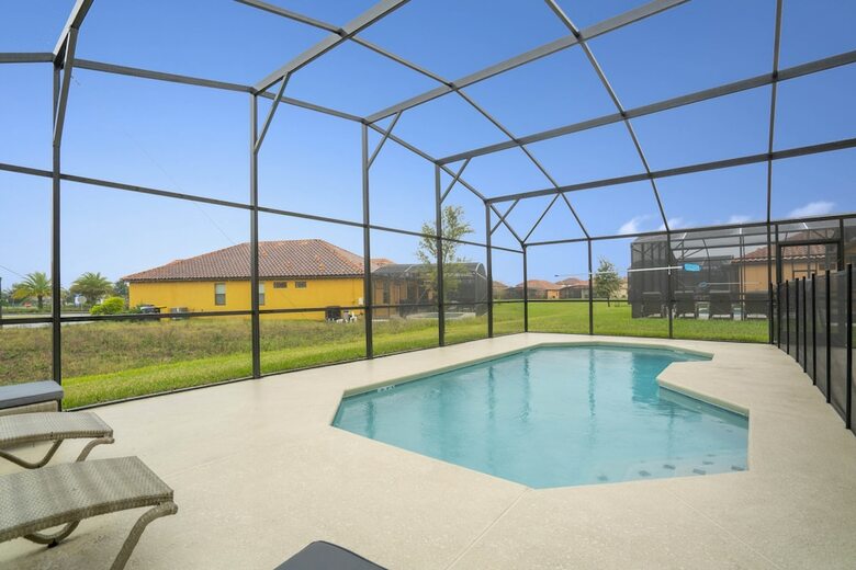 Villa 2570rosemont