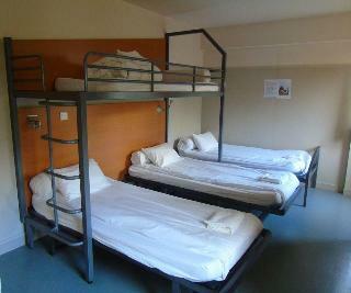Hostal Cis de Champagne - Hostel