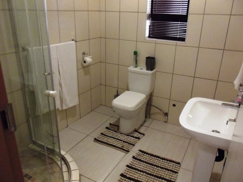 Apartamentos In-town Guest Lodge Parys
