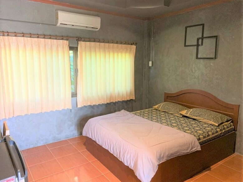 Hotel Oyo 896 Shermar Garden Resort