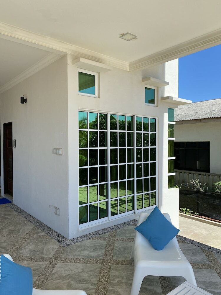 Hotel Che Beach House
