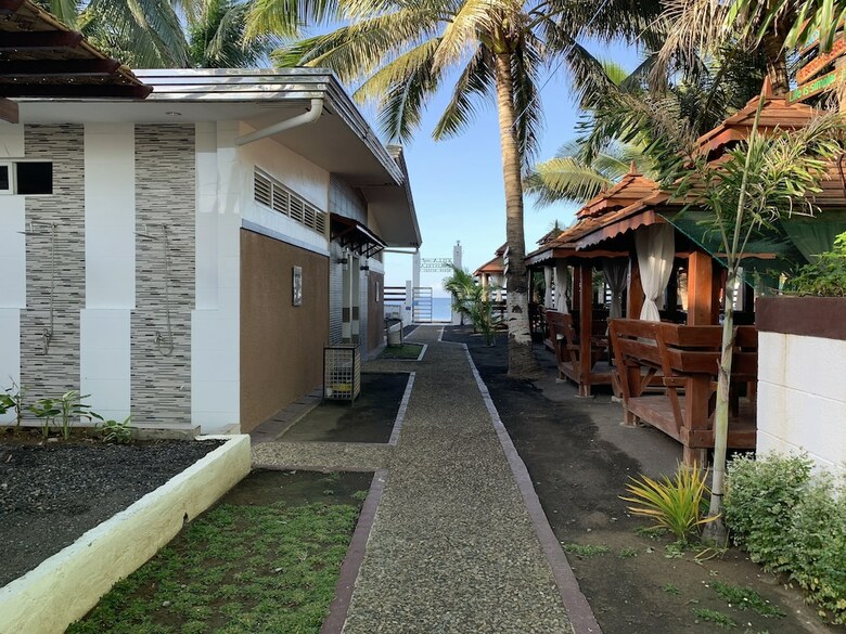 Hotel Villa Mj Maristela Beach Resort