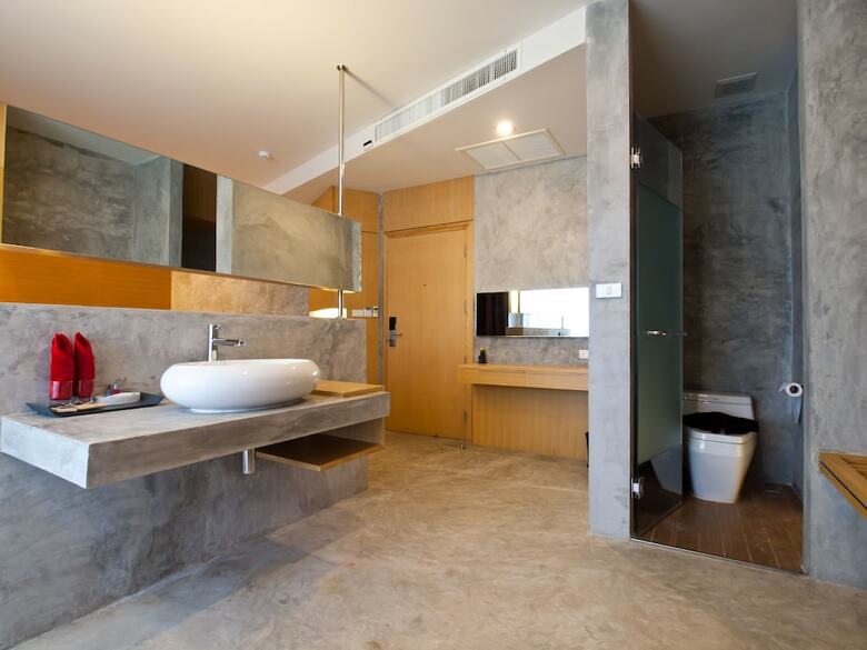 The Now Hotel