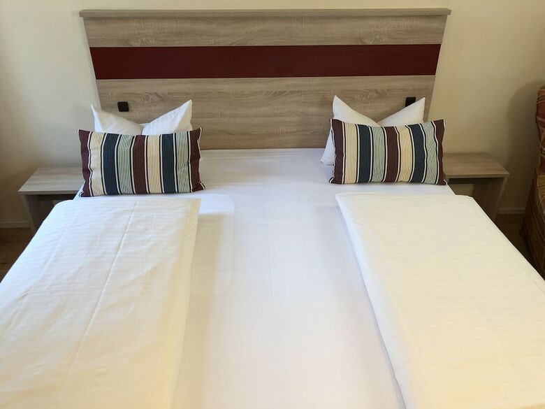 Hotel Gasthof Fl�tzinger Br�u