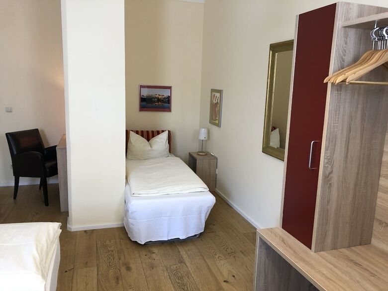 Hotel Gasthof Fl�tzinger Br�u