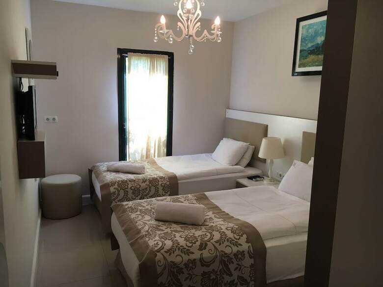 Hotel Grand Yaz?c? Torba Beach Club