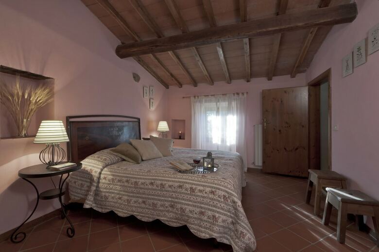 Agroturismo Castello Di Pratelli