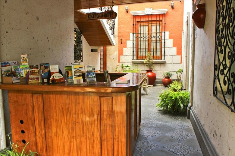 Hotel Hostal Villa Sillar