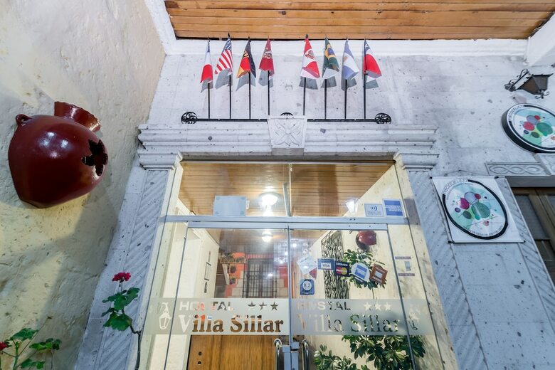Hotel Hostal Villa Sillar