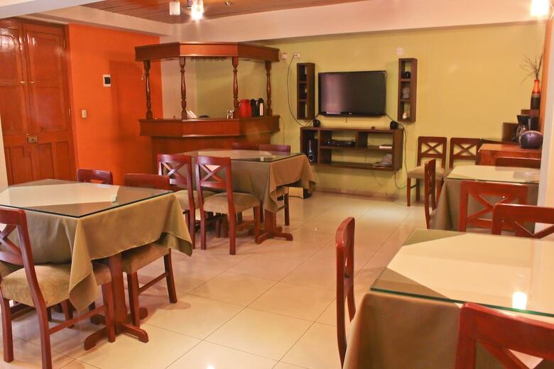 Hotel Hostal Villa Sillar