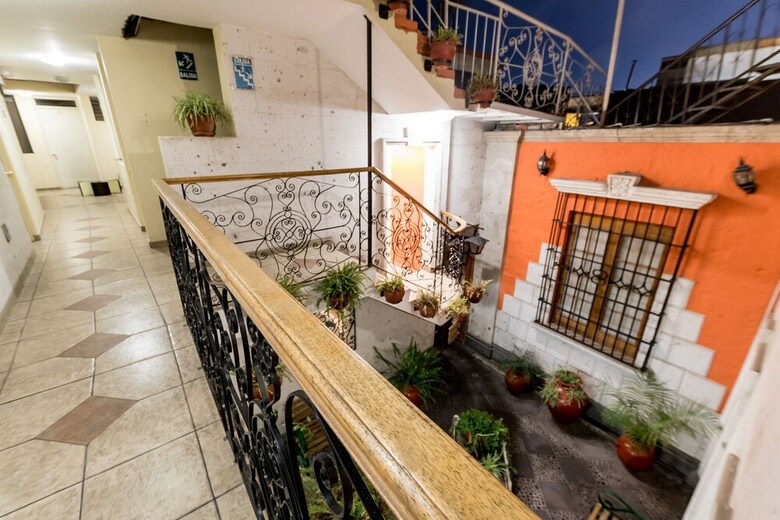 Hotel Hostal Villa Sillar