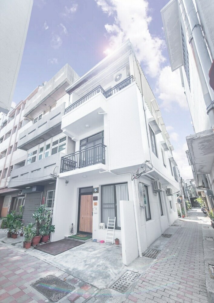 Hotel Listen The Story Tainan