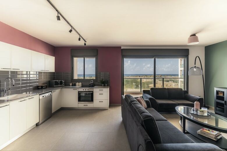 Apartamento Stunning 4bd Apt W Balcony And Sea Views
