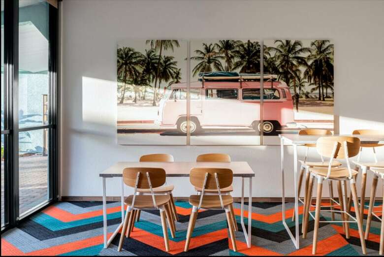 Beachside Hotel & Suites