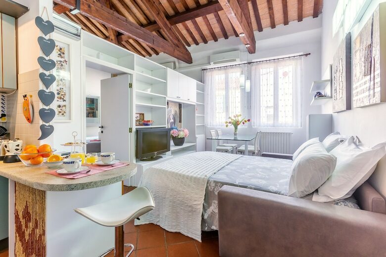 Duplex Apartment In Centro Storico