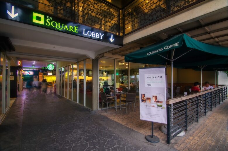 Hotel The Square Surabaya