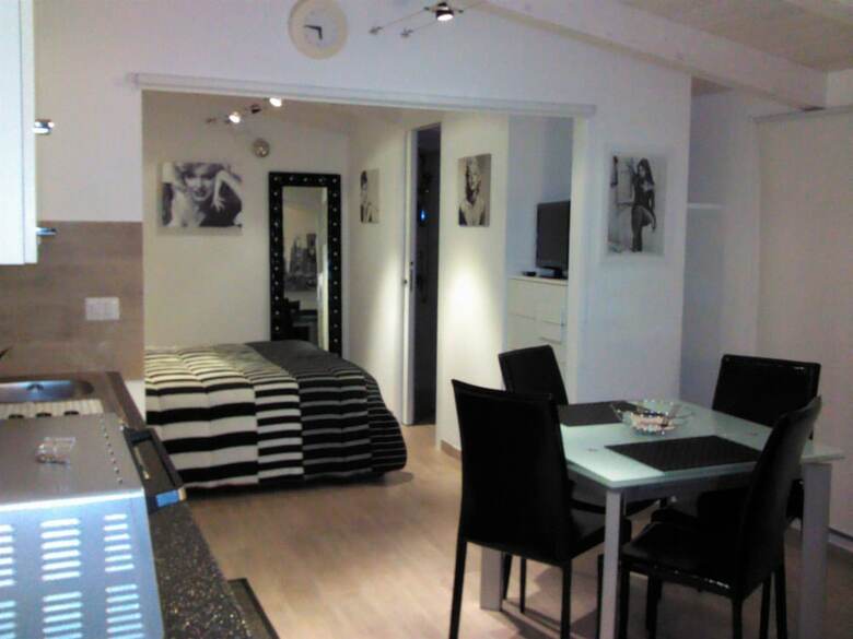 Bed & Breakfast Albergo Diffuso Dimora Rossi