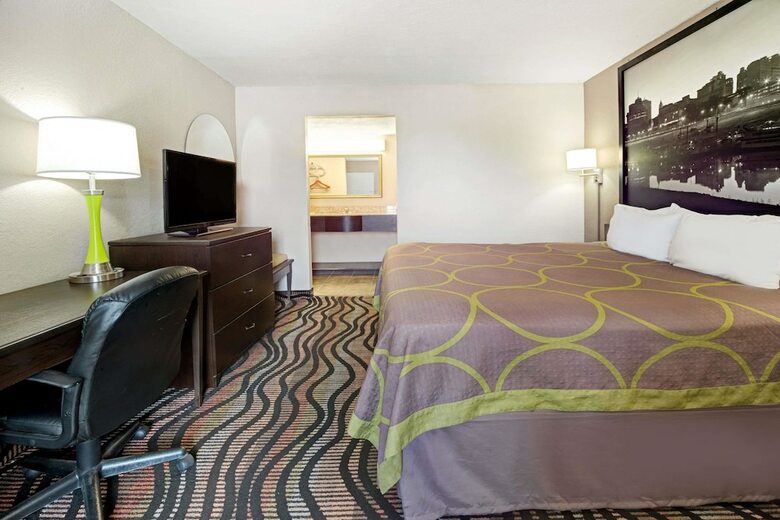 Motel Super 8 By Wyndham Lakeland