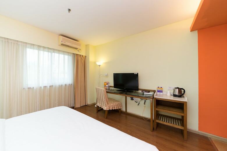 Hotel Garden Inn Yile Road Branch