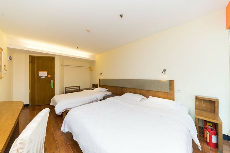 Hotel Garden Inn Yile Road Branch