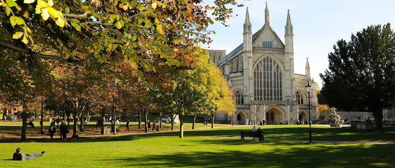 Executive 1 Bed Apartment In Winchester, Hampshire