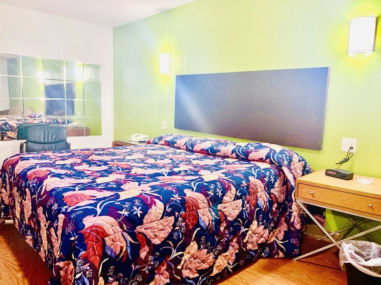 Embassy Motel