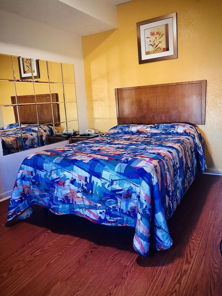 Embassy Motel
