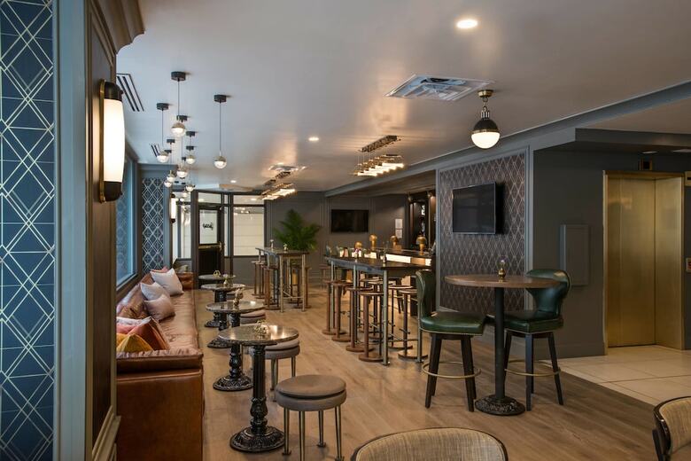 Magnolia Hotel Denver, A Tribute Portfolio Hotel