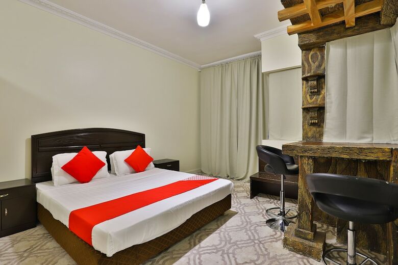 Oyo 446 Mas Hotel