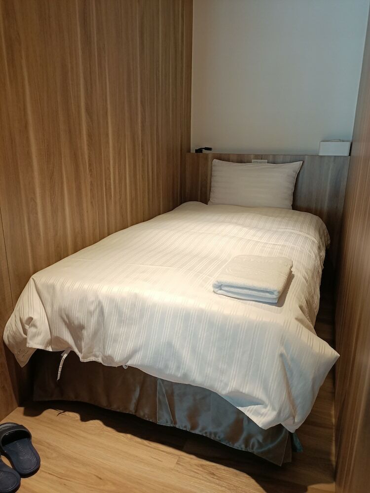 Hotel Meet Secret