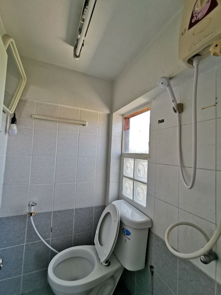 Hotel Flight Hut